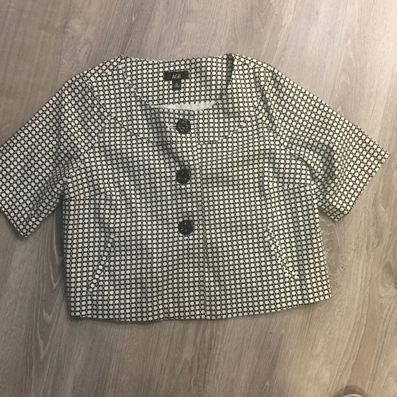 AGB mid Sleeve Jacket. - Picture 2 of 4